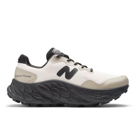 All white mens on sale new balance shoes