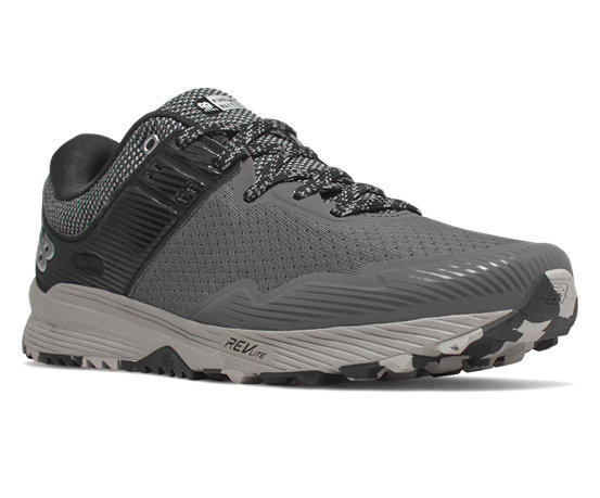 {keywor d} new balance nitrel v2