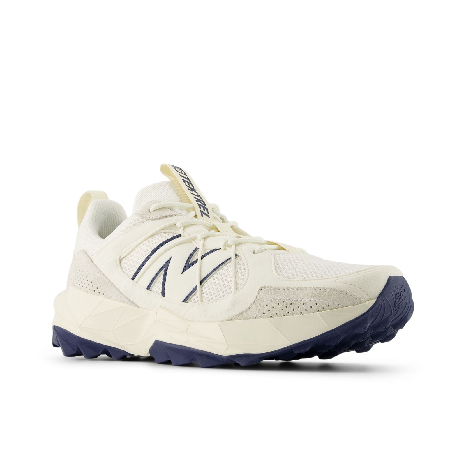 Женские кроссовки New Balance Tektrel — фото 2