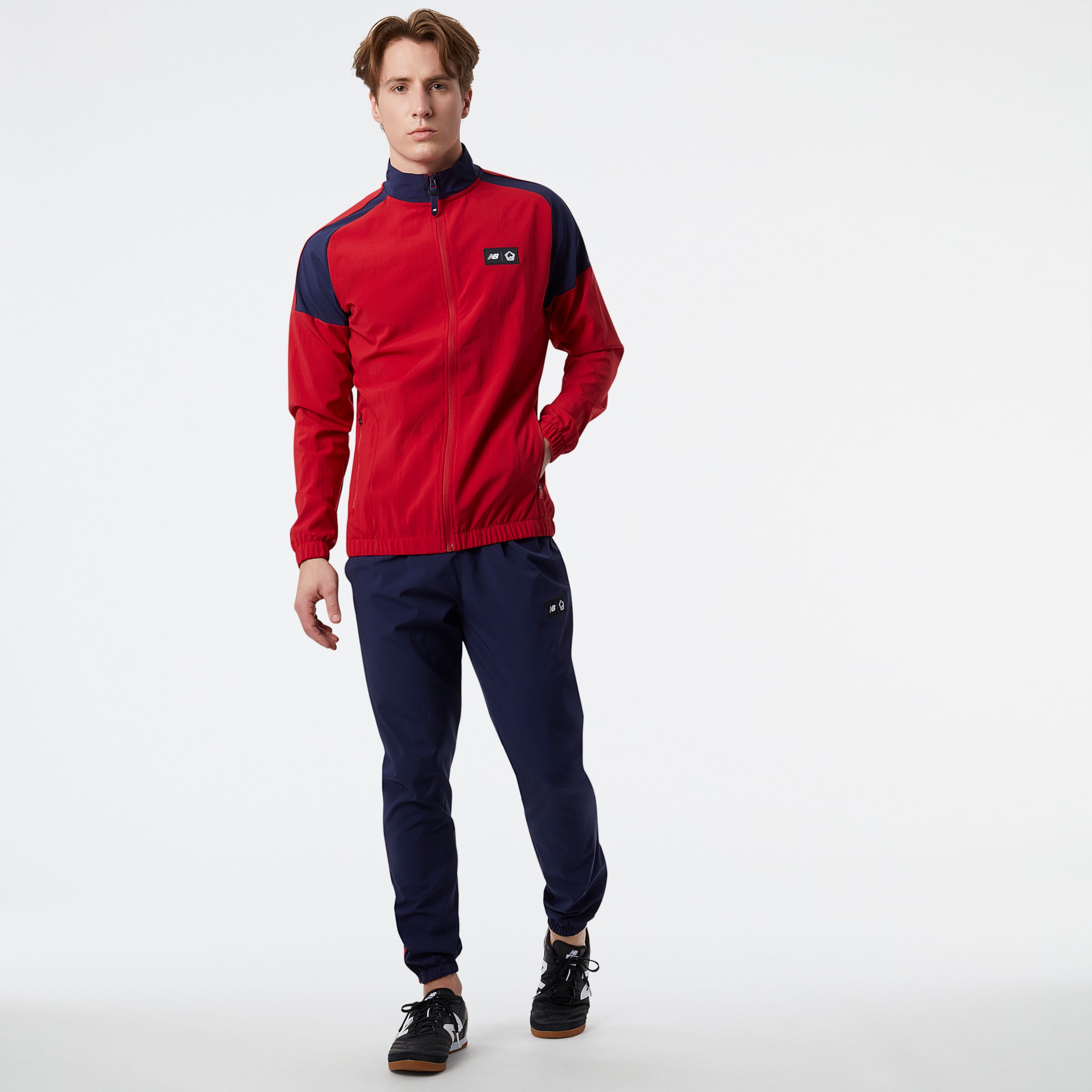 New Balance Men's Lille LOSC Travel Woven Suit in Vermelho, Polyester, Tamanho M