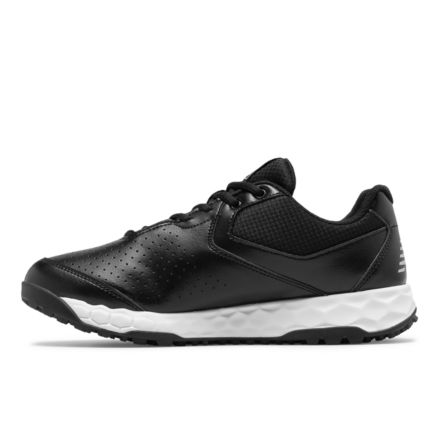 Fresh Foam 950v3 Field, Black with White, MU950XT3
