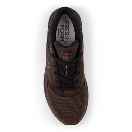 Fresh Foam Walking 880 v7