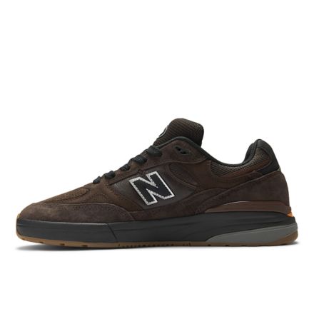 NB Numeric Andrew Reynolds 933