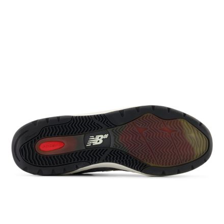 NB Numeric Andrew Reynolds 933