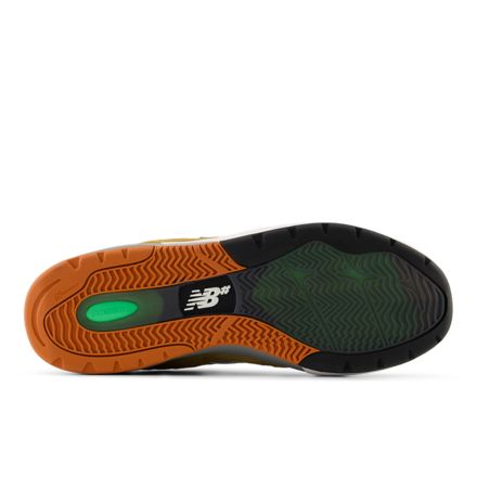 NB Numeric Andrew Reynolds 933