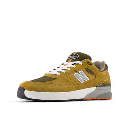 NB Numeric Andrew Reynolds 933