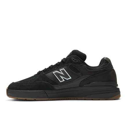 NB Numeric Andrew Reynolds 933