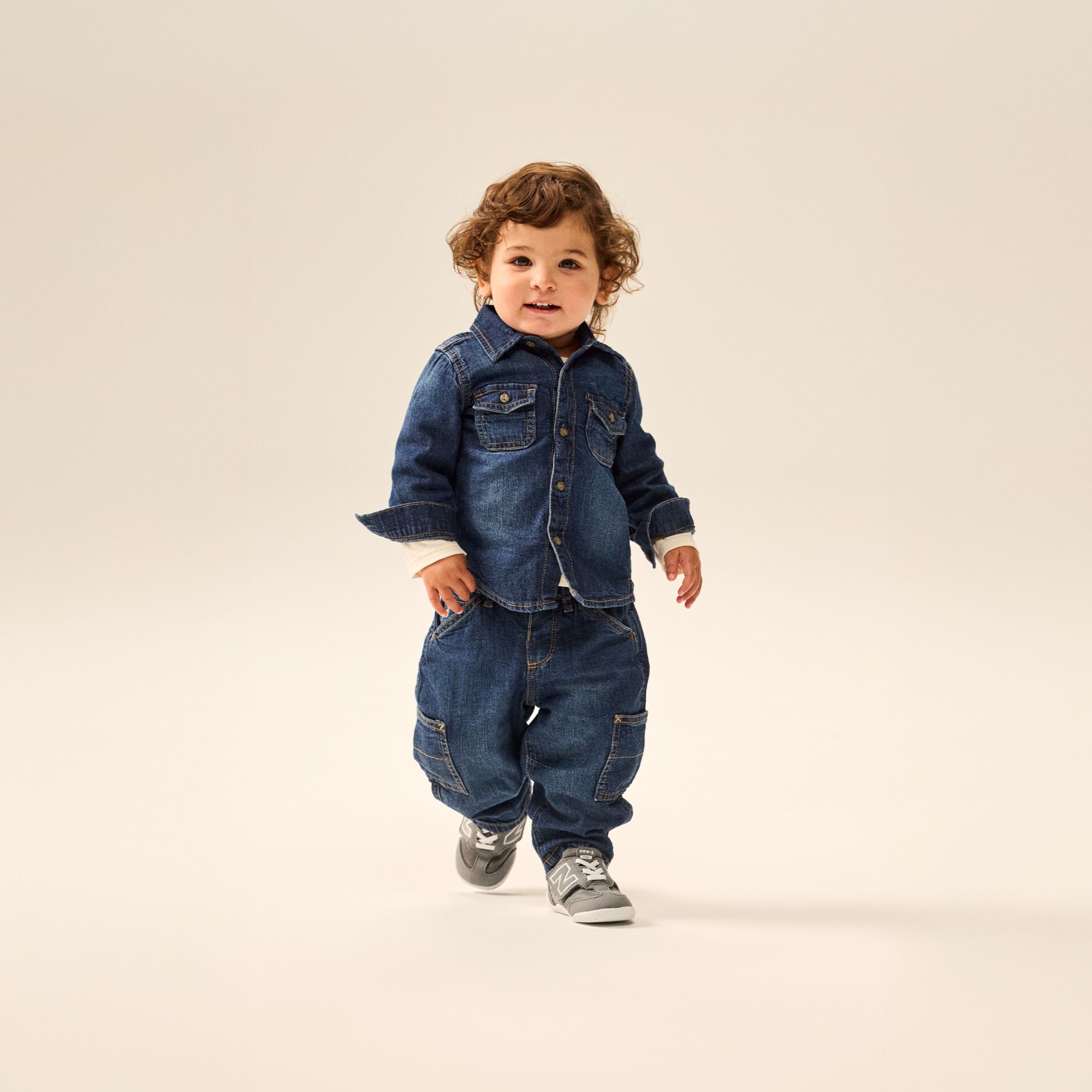 NEW-B FIRST Hook & Loop