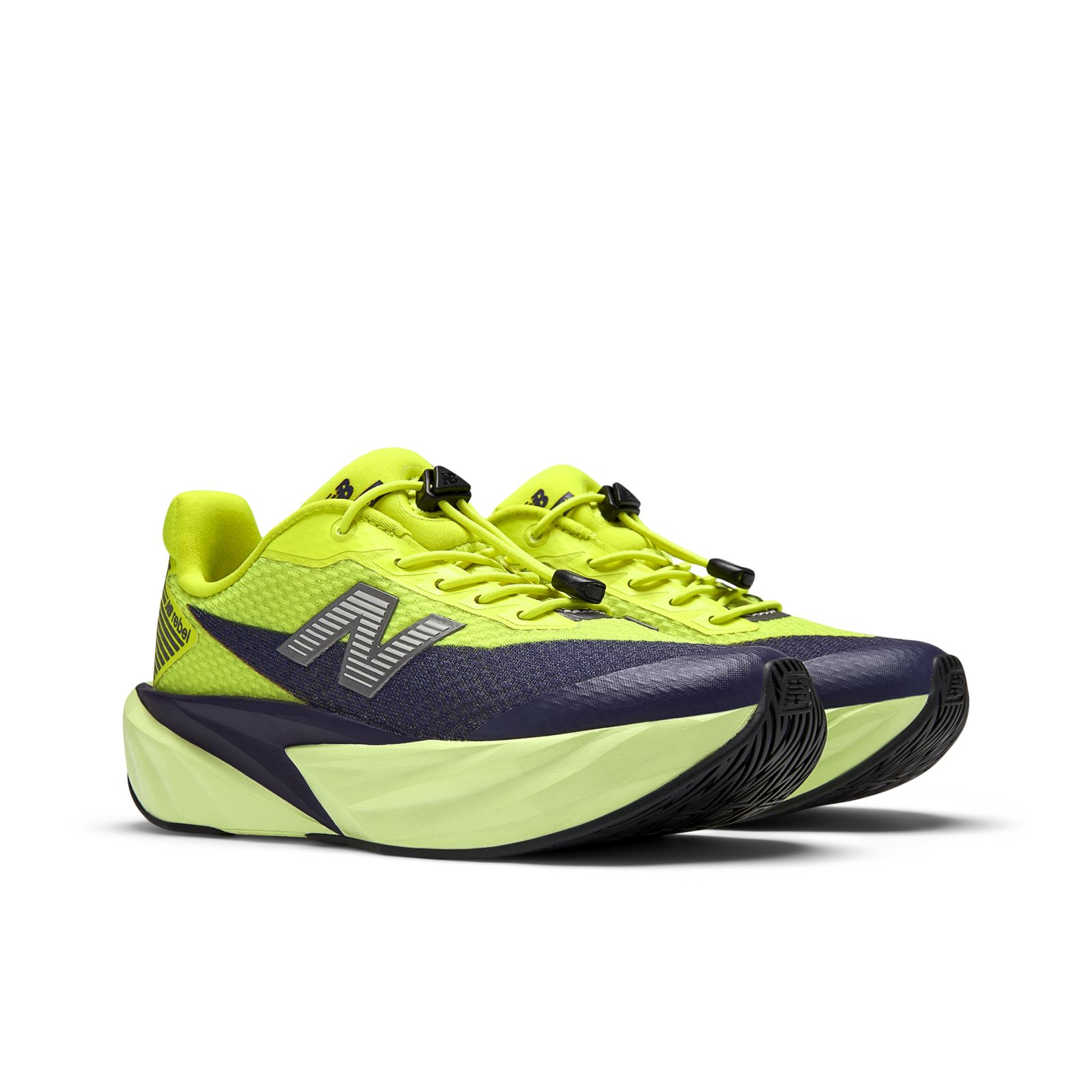 Детские кроссовки New Balance FuelCell Rebel Bungee Lace w/Toggle — фото 2