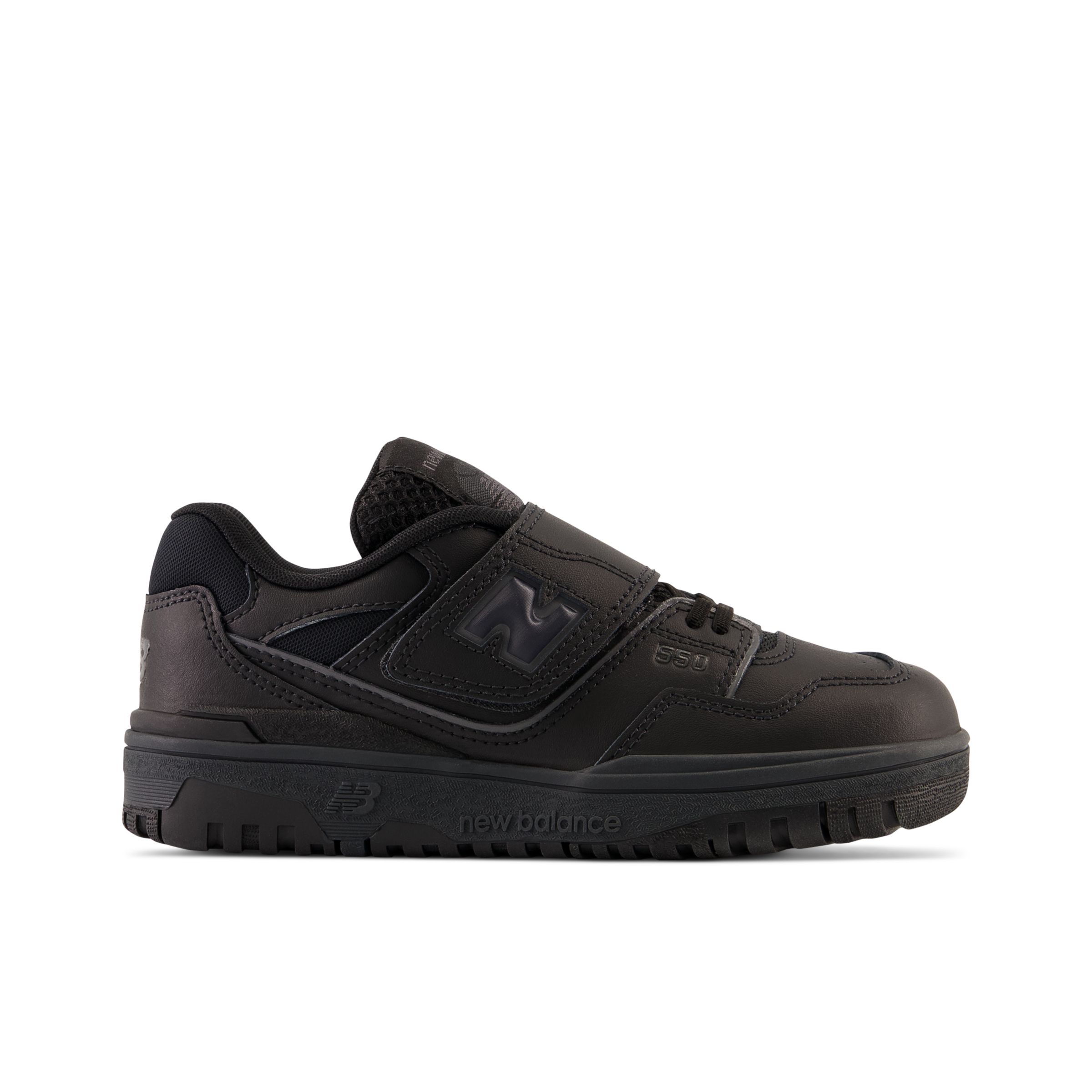 New Balance Kids' 550 Bungee Lace with Top Strap in Black Synthetic, size 12