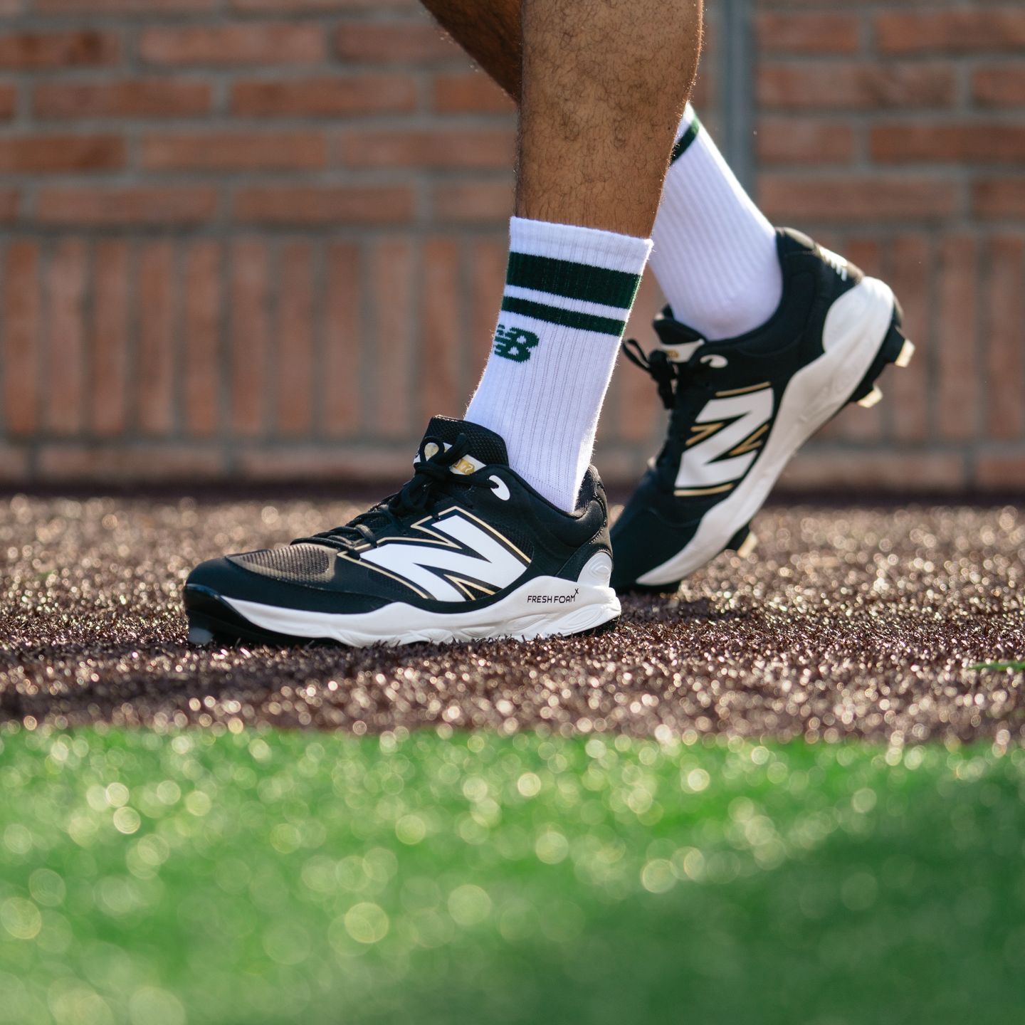 Мужские кроссовки New Balance Fresh Foam 3000v7 Molded, цвет: Чёрный / Белый — фото 3