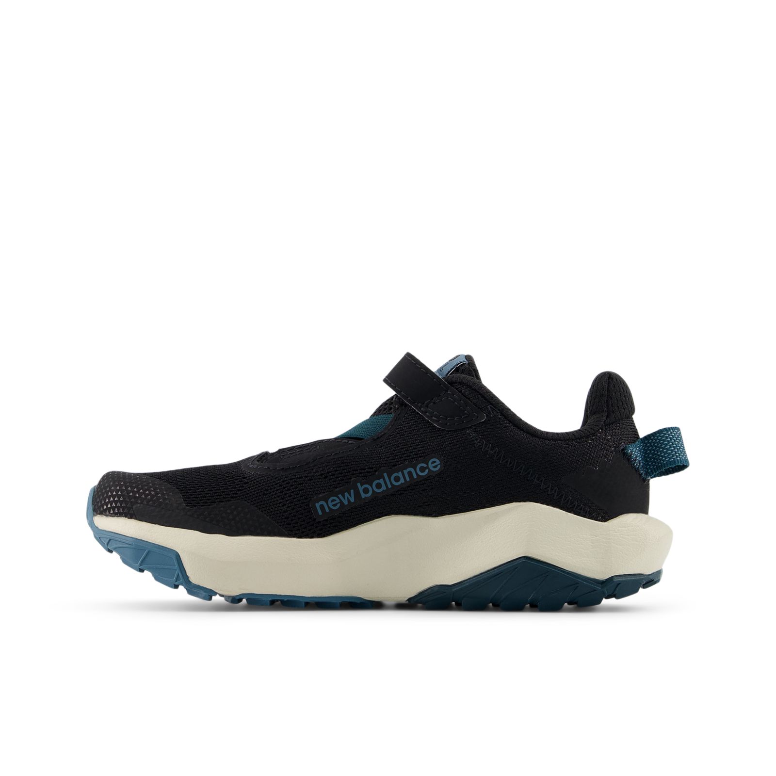 Детские кроссовки New Balance Nitrel Bungee Lace with Top Strap — фото 2