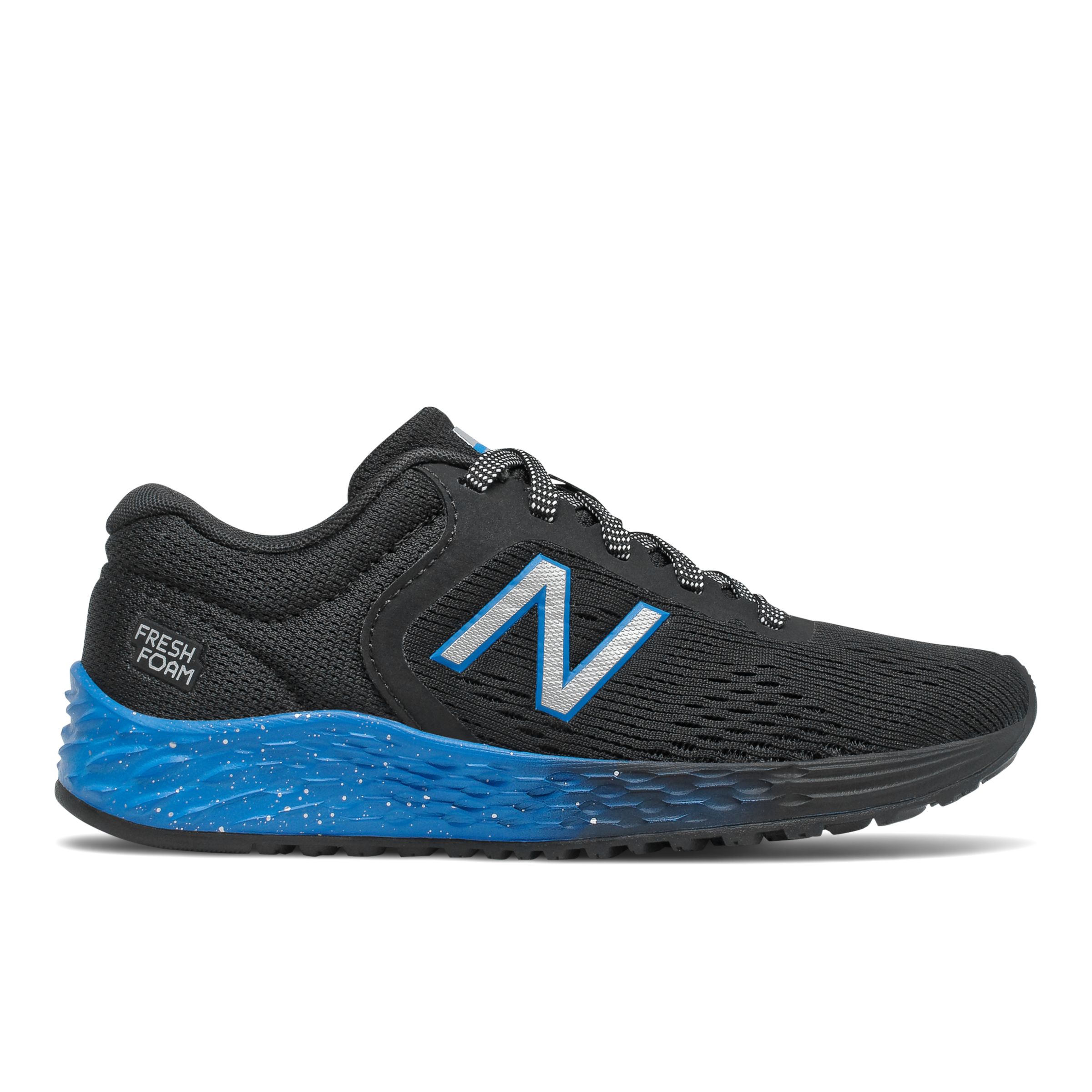 new balance arishi all black