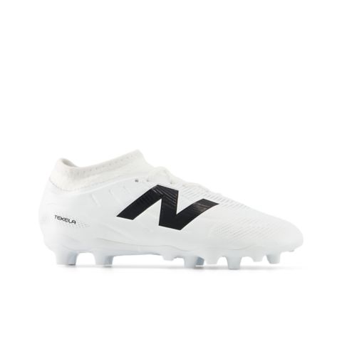 Детские кроссовки New Balance Tekela Team Low Laced Jnr FG V5