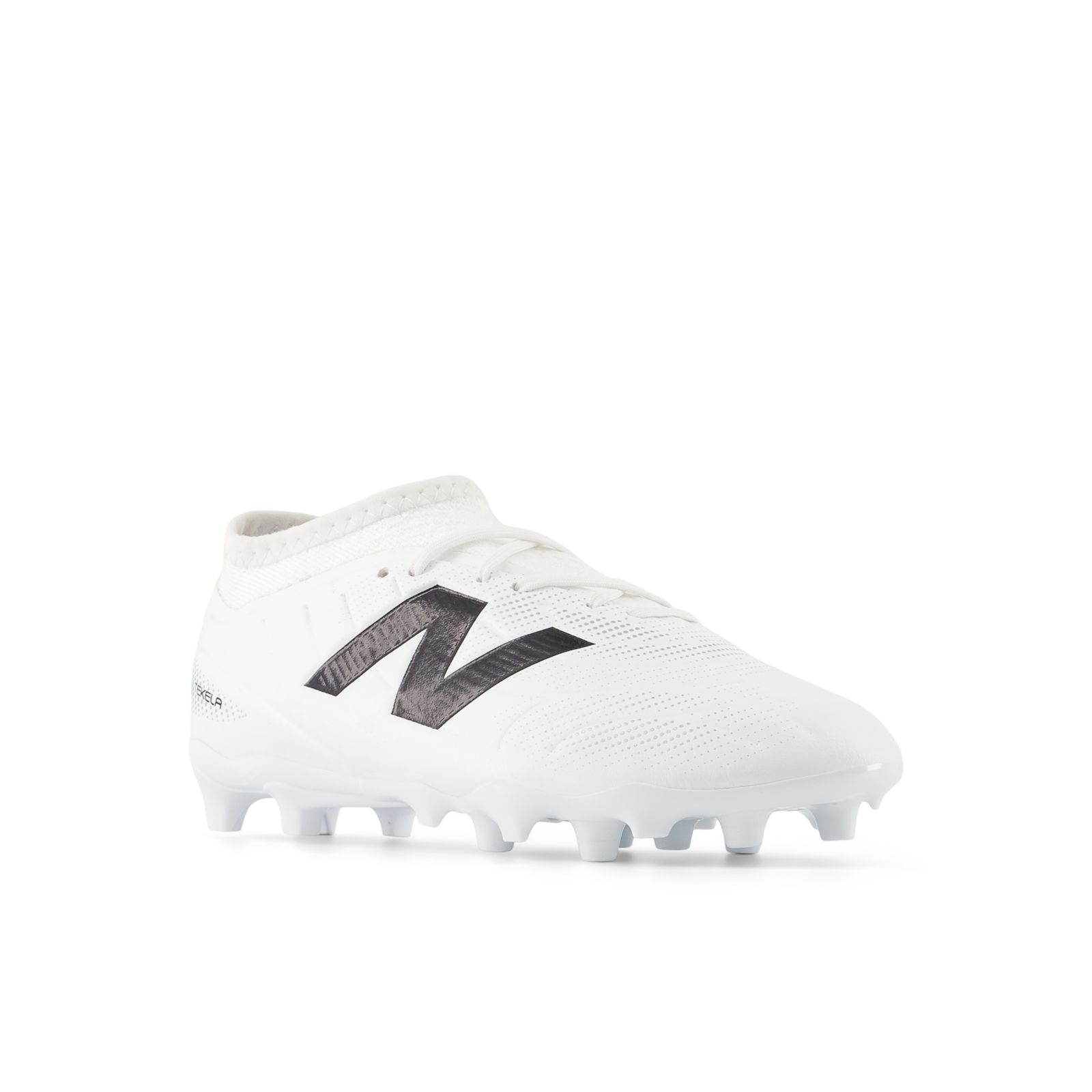 Детские кроссовки New Balance Tekela Team Low Laced Jnr FG V5 — фото 2