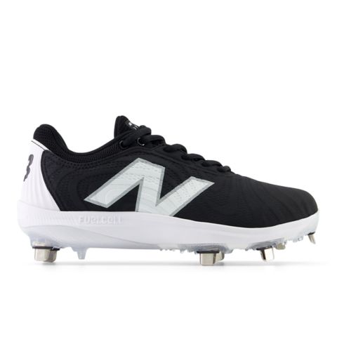 Женские кроссовки New Balance FuelCell FUSE v4 Metal
