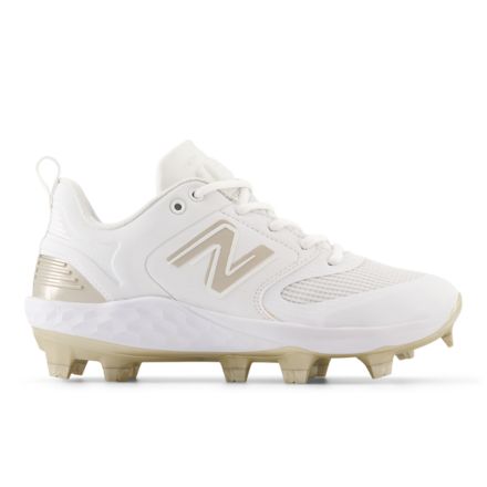 New balance gold hot sale metal cleats