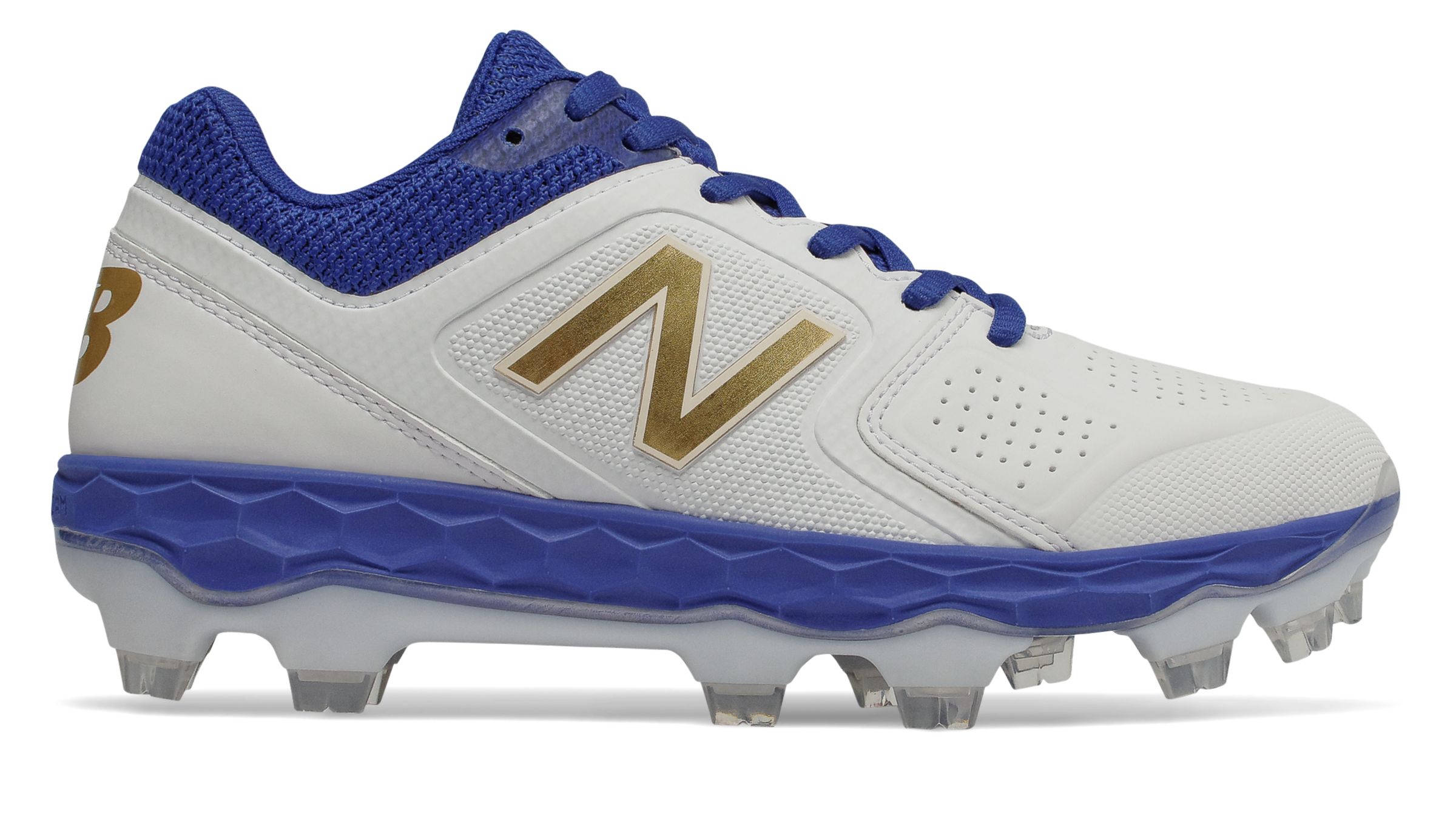 womens turf cleats