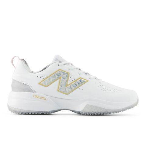 Женские кроссовки New Balance Fuse v5 Turf Ring Season