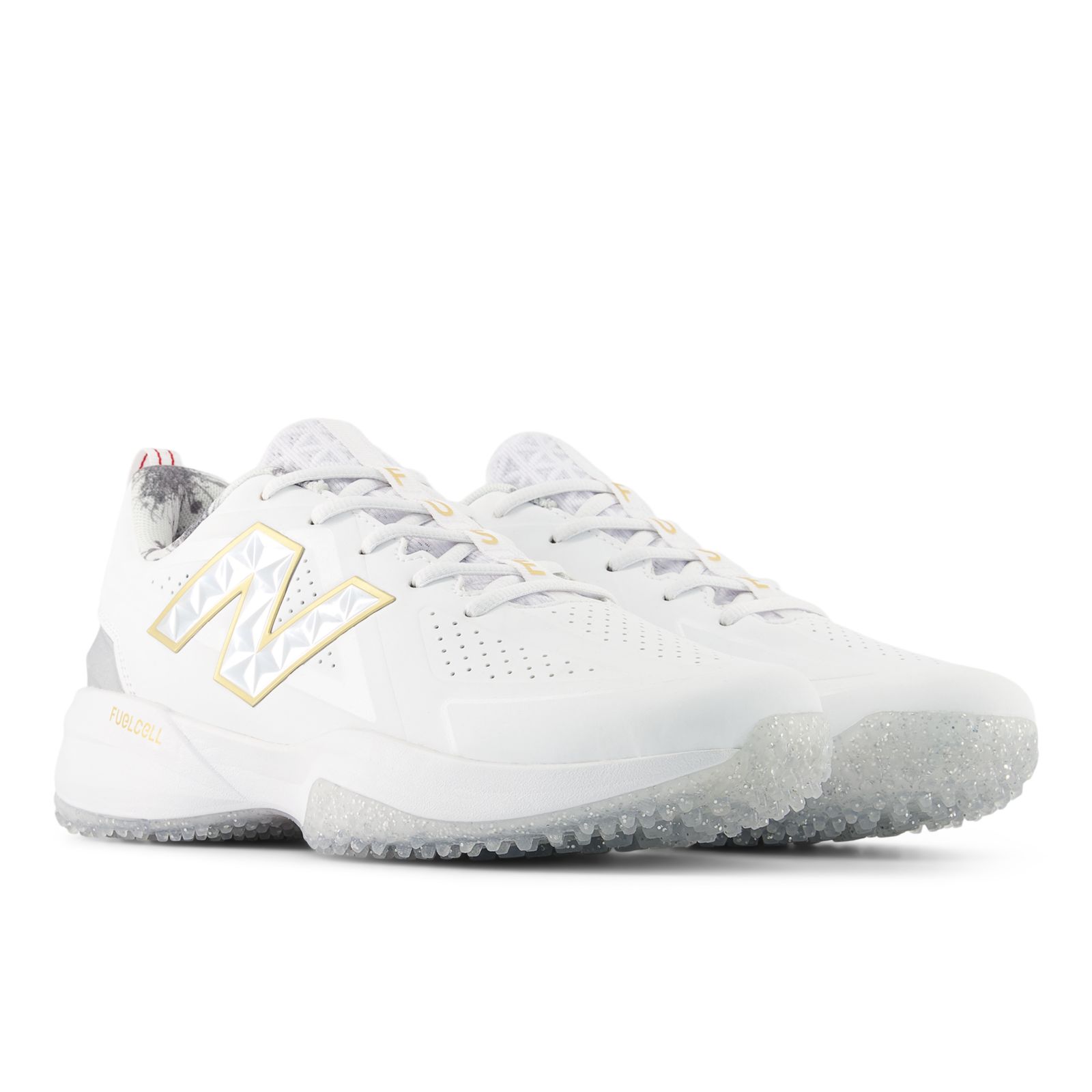 Женские кроссовки New Balance Fuse v5 Turf Ring Season — фото 2