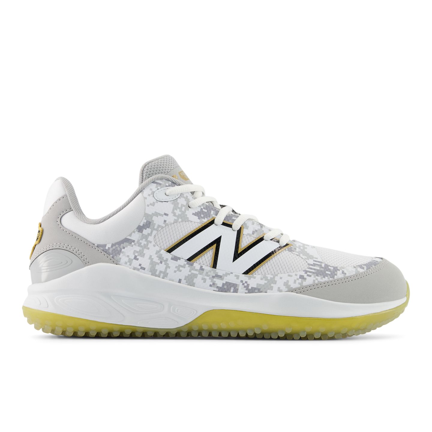 Мужские кроссовки New Balance 3000v7 Armed Forces Turf-Trainer, цвет: Зелёный / Серый — фото 1
