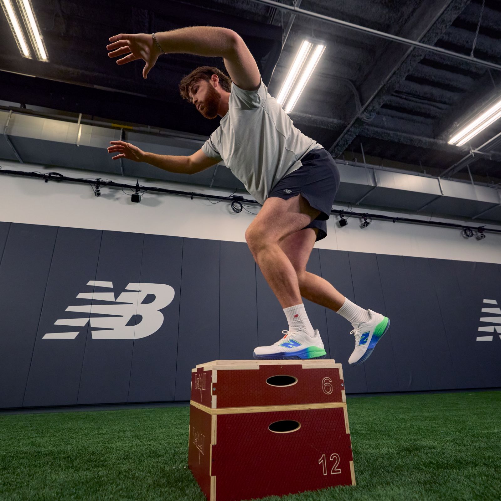 Мужские кроссовки New Balance 3000v7 Turf-Trainer Lab Work — фото 5