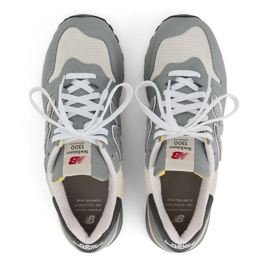Made in USA 1300