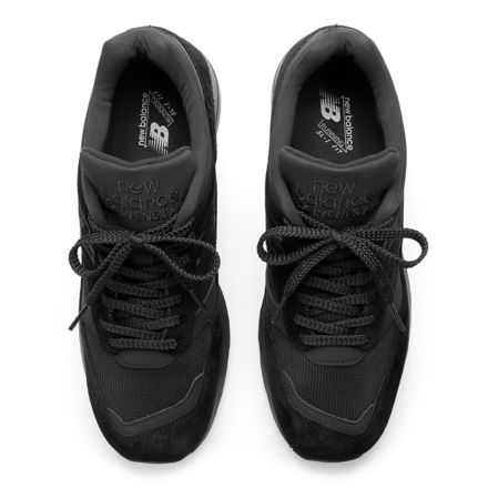 new balance 1500 新品未使用　ニューバランス 35周年を迎えたNew Balance（ニューバランス） 「1500」が現在も