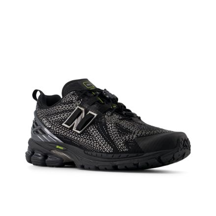 U1906F, BLACK with NB 103 WHITE with ALKALINE GREEN, U19068PN
