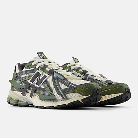Men's Casual Shoes - New Balance Men's Casual Shoes - New Balance