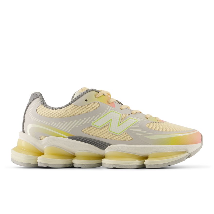 New Balance Men's Warm Skies ABZORB 2000 Shoes (SHERBERT with ANGORA and STAR BURST)
