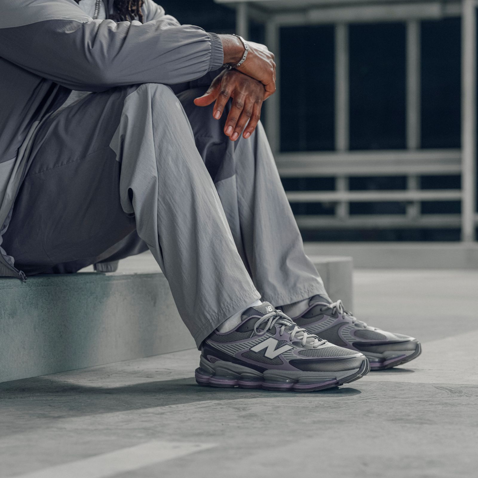 Мужские кроссовки New Balance ABZORB 2000 Grey Days — фото 5