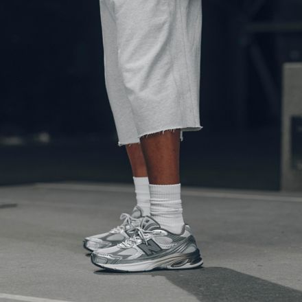 ABZORB 2010 Grey Days, BLACK SILVER METALLIC with SILVER METALLIC with CASTLEROCK, U2010753