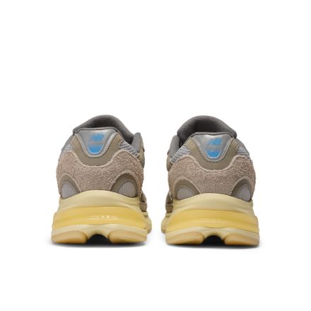 スニーカー 2010 GREY DAYS SNEAKERS 2010 Grey Days - New Balance