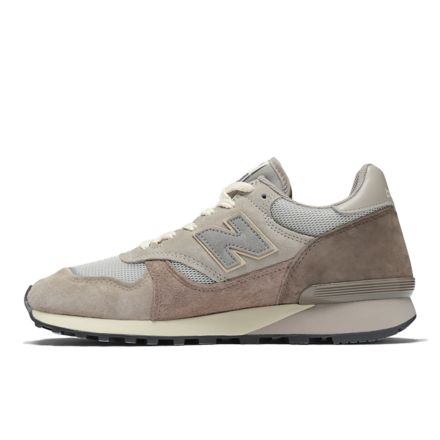 AURALEE x New Balance 475