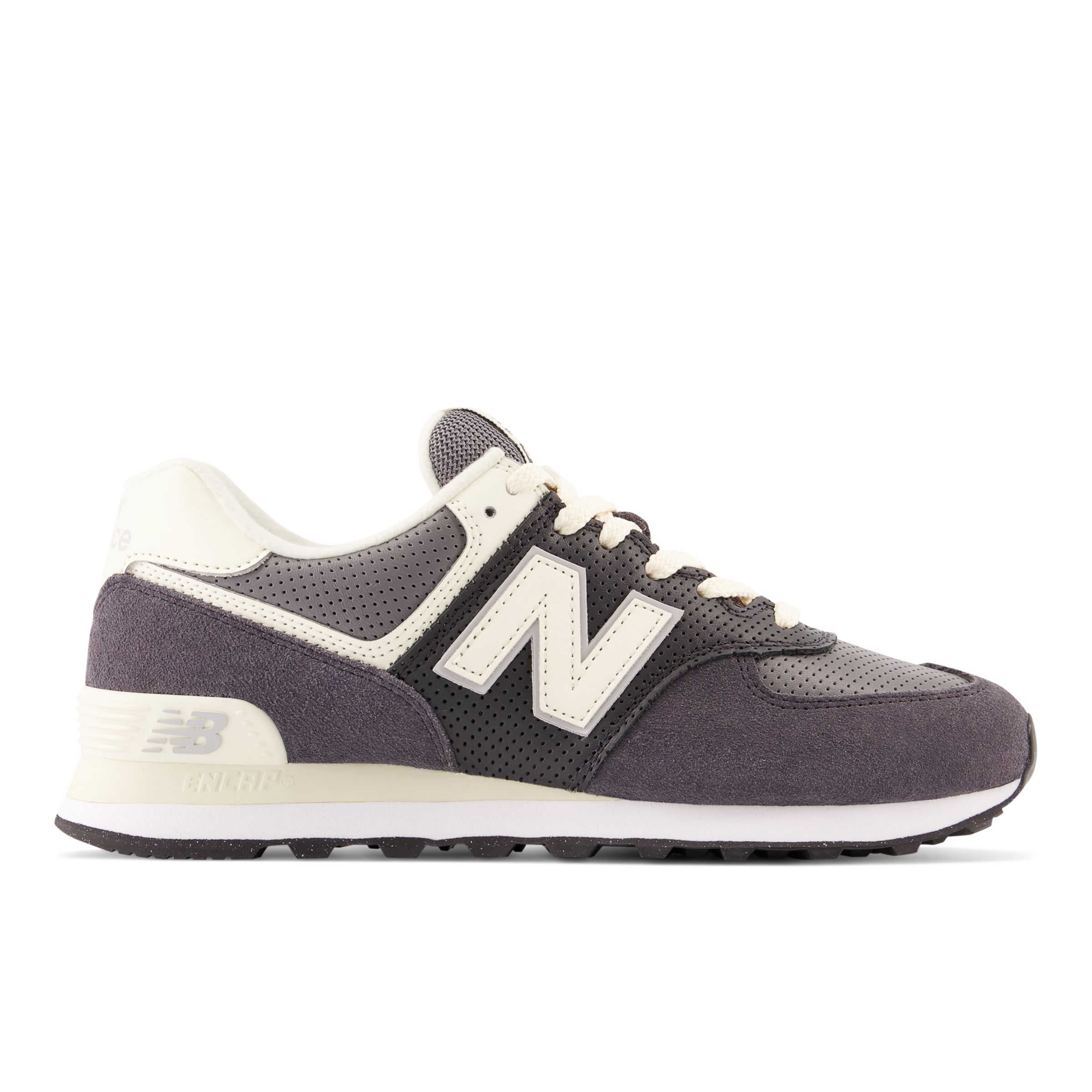 New Balance Unisex 574 in Preto, Leather, Tamanho 38.5