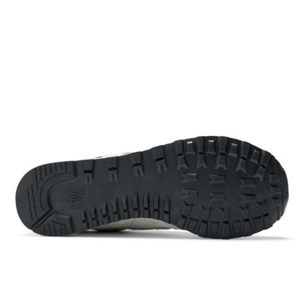 574