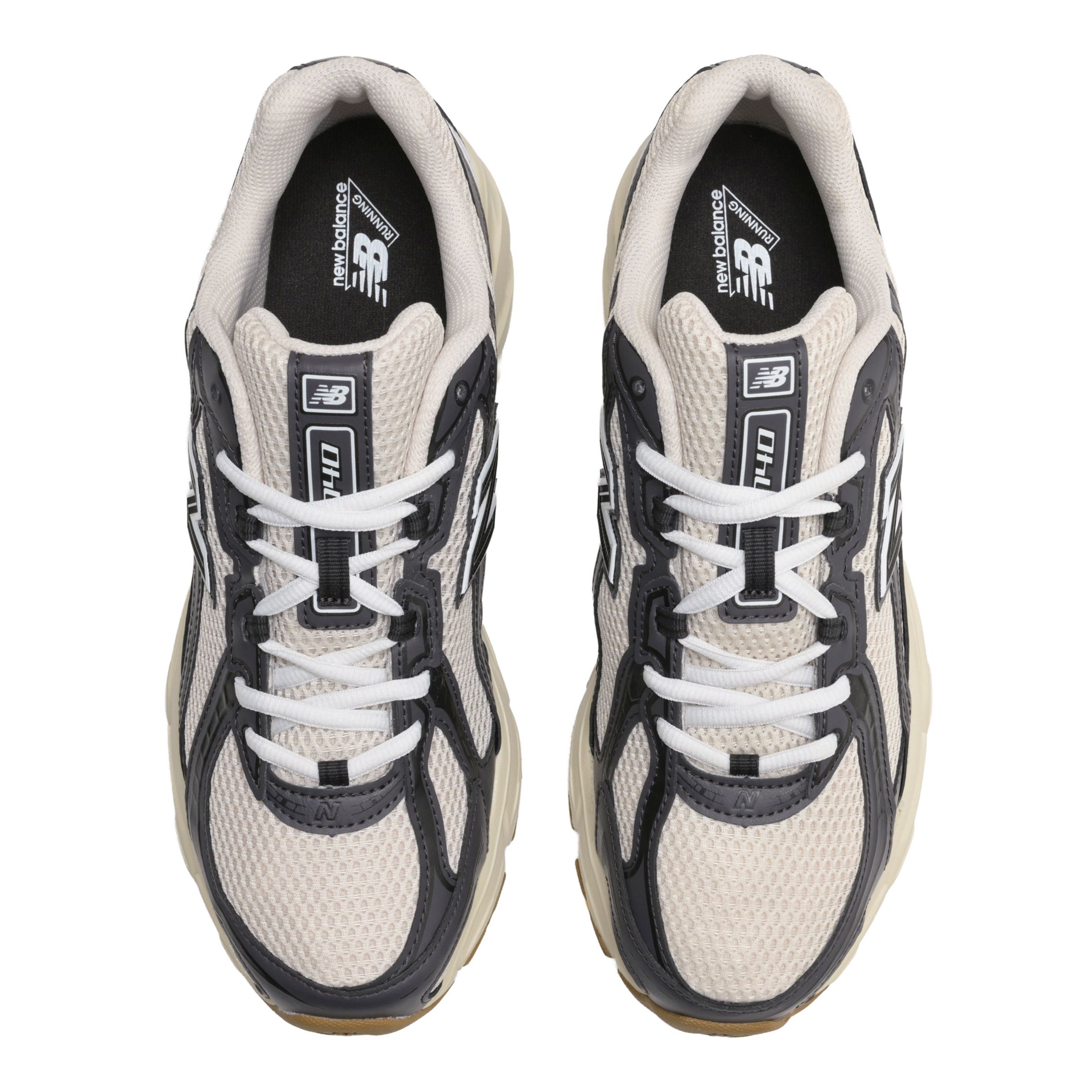 New Balance 740, U7406S7
