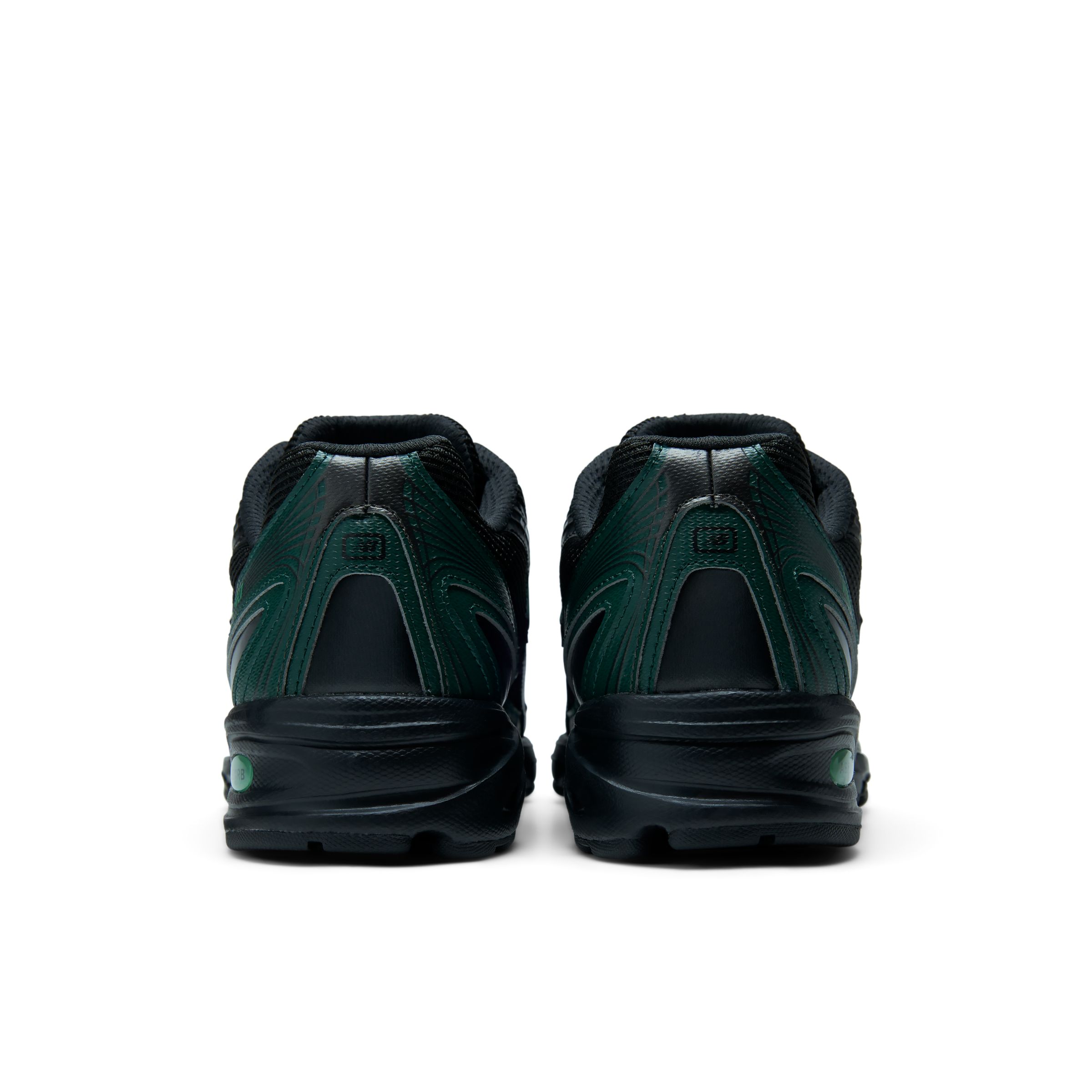 New Balance 740, U7407T3