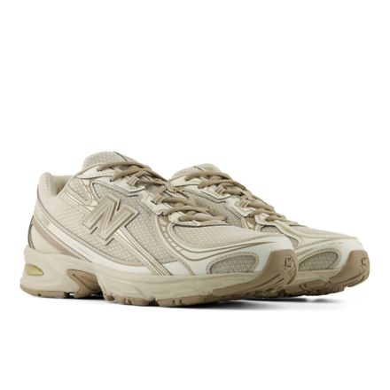 740, MUSHROOM with TIMBERWOLF, U7409HK