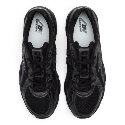 New Balance ★ モノクロ ALL Black ユニセックススニーカー 740 New Balance 740 