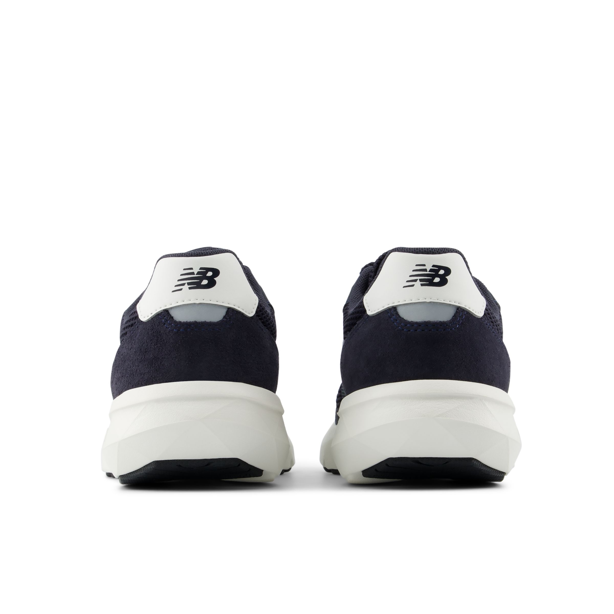 New Balance DynaSoft UA800 v1, U8008SQ