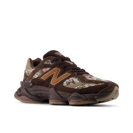 9060, Black Coffee with Rich Oak with Mushroom with Pink Taffy, U9060ATP