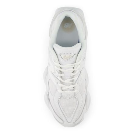 ★New Balance★ 9060 U9060ESD ユニセックススニーカー★追跡可 ☆New Balance☆ 9060 ユニセックススニーカー☆追跡可 (New