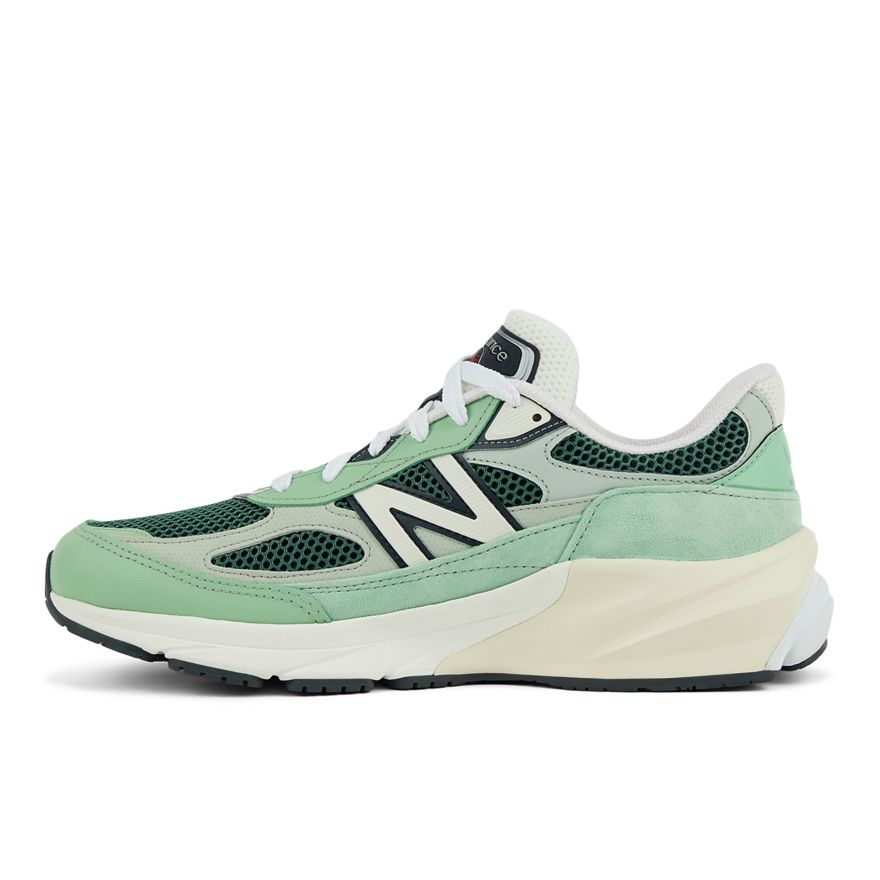 Made in USA 990v6