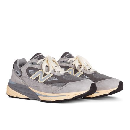 Made in USA 990v7, KOOL GRAY with CALCIUM with LIGHT ARCTIC GREY, U990GR7