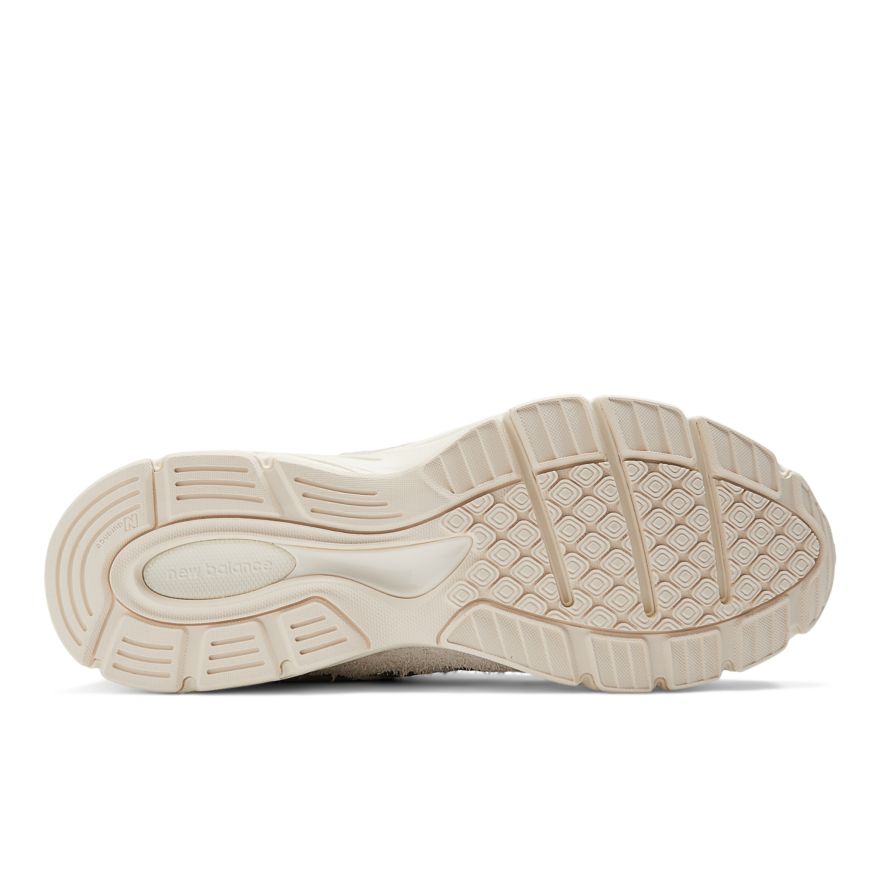 Joe Freshgoods x NB 990v4 MADE in USA