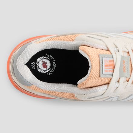 Made in USA 990v4