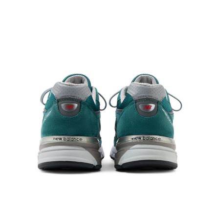 Made in USA 990v4
