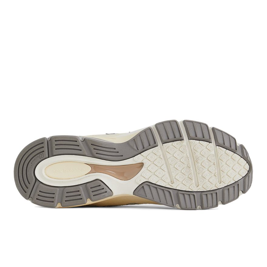 新品未使用newbalance U990TA4 Made in USA 25.5 s-l400.jpg